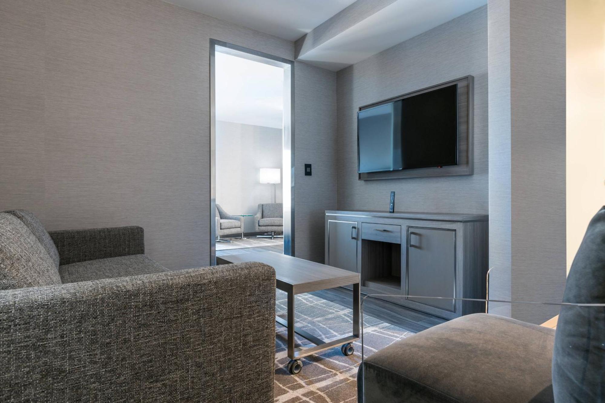 Hotel Ac Hotel By Marriott Boston Cambridge Cambridge